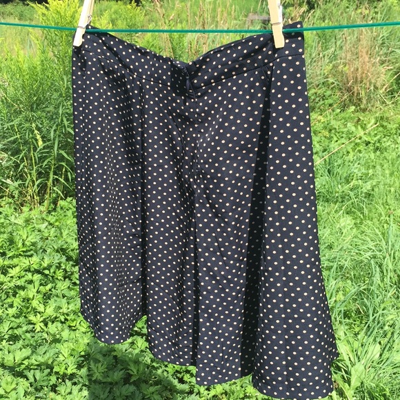 🌸Forever 21 circle skirt with polka dots🌸 - Picture 2 of 5